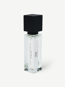No.13. JASMINE · CARAMEL · CRISP WOODY
