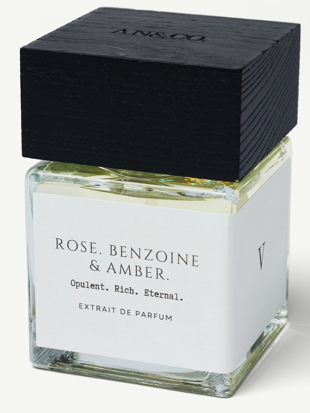 TRANDAFIR. BENZOINĂ ȘI CHIHLIMBARĂ